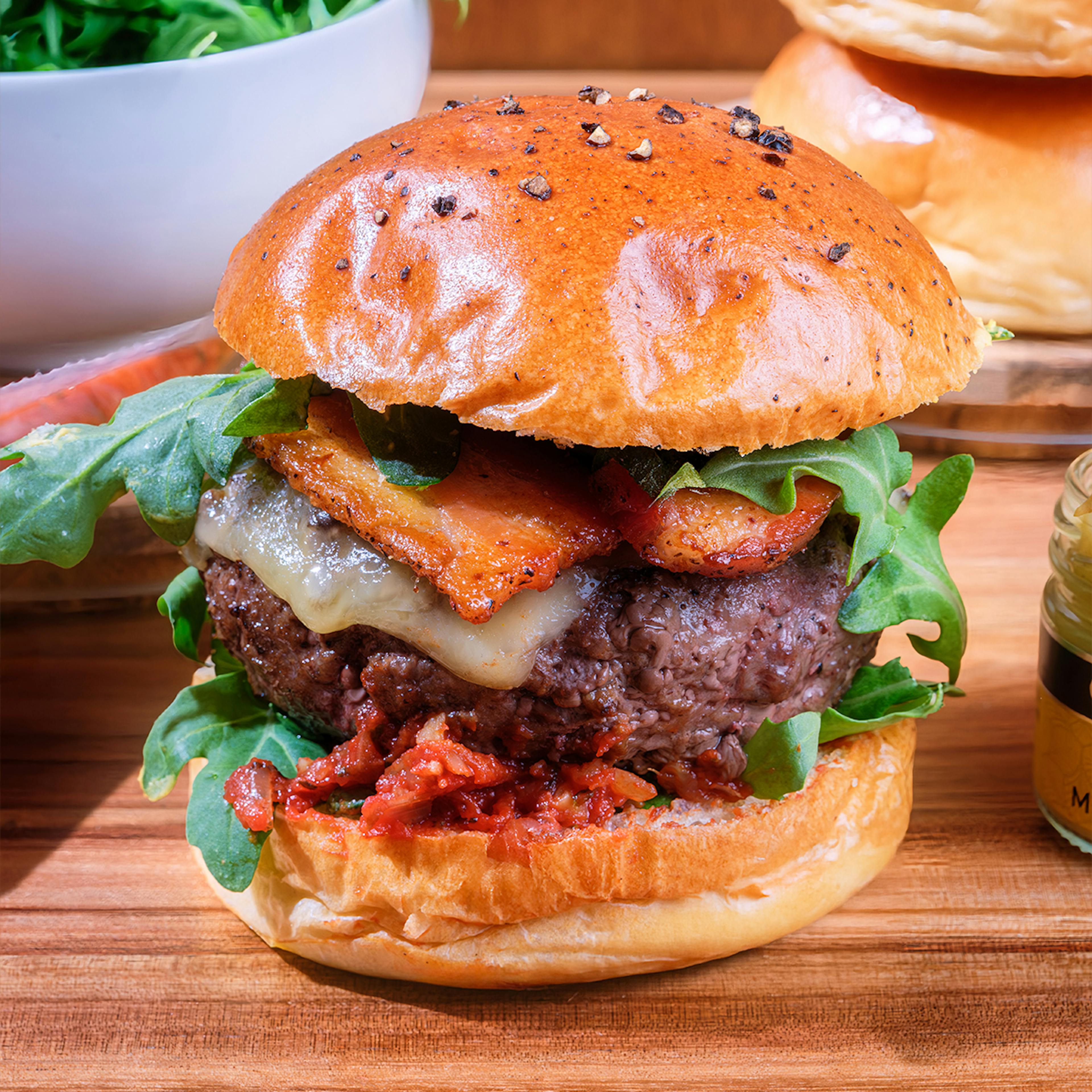 Chef Daniel’s Signature Burger Kit For 4