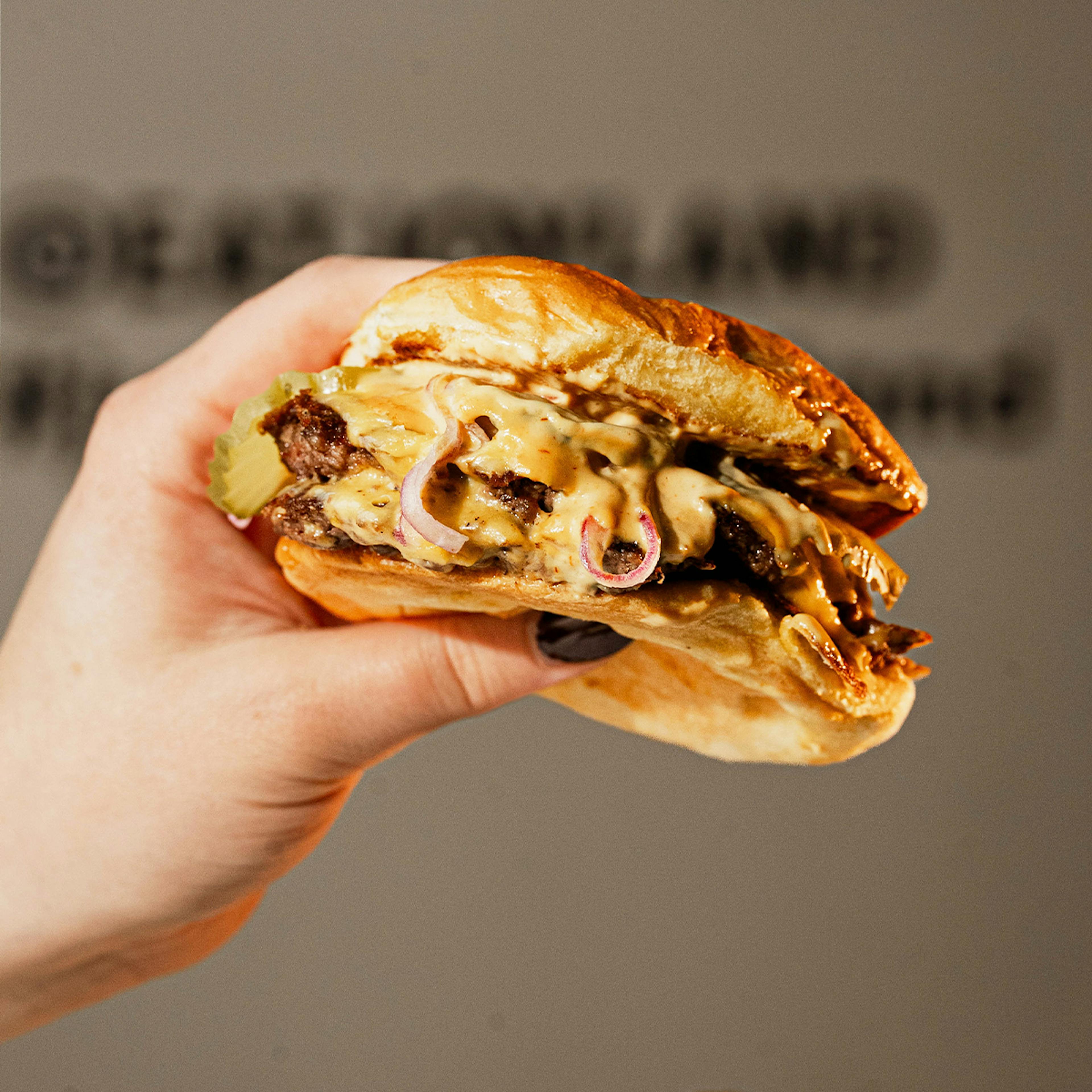 Gluten-Free Deluxe JoyBurger